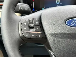 Ford Maverick 2026 AWD Lariat 4 puertas SuperCrew con caja de 4.5 pies