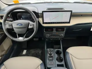 Ford Maverick 2026 AWD Lariat 4 puertas SuperCrew con caja de 4.5 pies