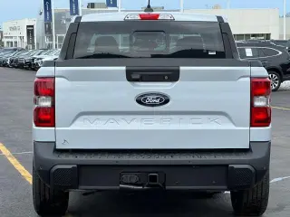 Ford Maverick 2026 AWD Lariat 4 puertas SuperCrew con caja de 4.5 pies