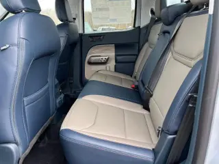 Ford Maverick 2026 AWD Lariat 4 puertas SuperCrew con caja de 4.5 pies