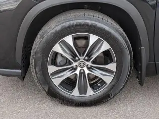 Toyota Highlander 2020 AWD XLE 4p SUV