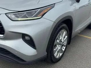 Toyota Highlander 2023 AWD Limited 4p SUV