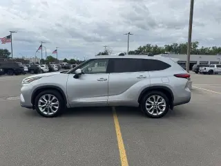 Toyota Highlander 2023 AWD Limited 4p SUV