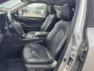 Toyota Highlander 2023 AWD Limited 4p SUV