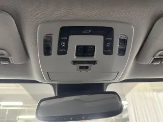 Toyota Sienna 2025 XLE 8-Pasajeros 4p Minivan