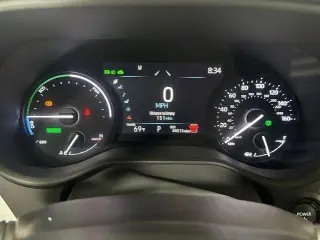 Toyota Sienna 2025 XLE 8-Pasajeros 4p Minivan