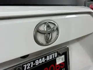 Toyota RAV4 2025 XLE 4 puertas SUV