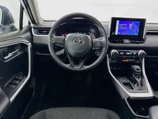 Toyota RAV4 2025 XLE 4 puertas SUV