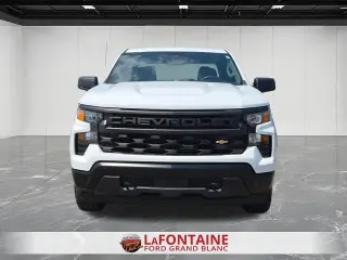 Chevrolet Silverado 1500 2023 4x4 Camión de Trabajo 4dr Cabina Crew 5.8 ft. SB
