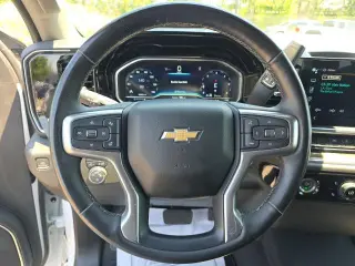 Chevrolet Silverado 1500 2023 4x4 LT 4 puertas Cabina Crew 5.8 pies. SB con 2FL