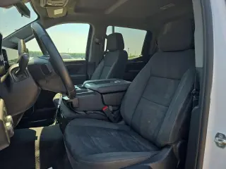 Chevrolet Silverado 1500 2023 4x4 LT 4 puertas Cabina Crew 5.8 pies. SB con 2FL