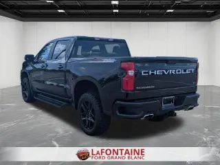 Chevrolet Silverado 1500 Limited 2022 4x4 LT Trail Boss 4 puertas Cabina Crew 5.8 pies. SB