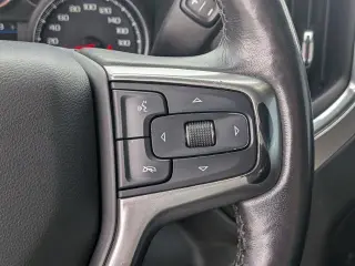 Chevrolet Silverado 1500 2019 4x4 LT 4 puertas Cabina Crew 5.8 pies. Caja corta