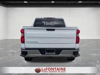 Chevrolet Silverado 1500 2019 4x4 LT 4 puertas Cabina Crew 5.8 pies. Caja corta