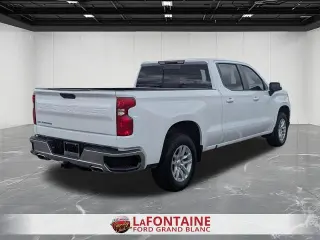Chevrolet Silverado 1500 2019 4x4 LT 4 puertas Cabina Crew 5.8 pies. Caja corta