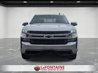 Chevrolet Silverado 1500 2019 4x4 LT 4 puertas Cabina Crew 5.8 pies. Caja corta