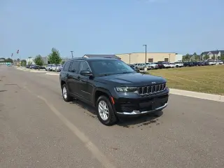 Jeep Grand Cherokee L 2023 4x4 Laredo 4 puertas SUV