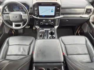 Ford F-150 2024 4x4 Lariat 4 puertas SuperCrew 6.5 pies. SB