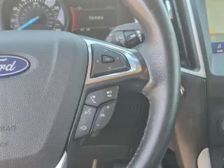 Ford Edge 2019 SEL 4dr Crossover