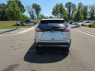 Ford Edge 2019 SEL 4dr Crossover