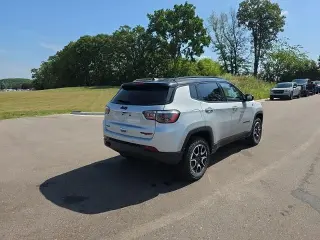 Jeep Compass 2025 4x4 Trailhawk 4p SUV