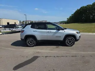 Jeep Compass 2025 4x4 Trailhawk 4p SUV