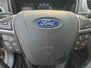 Ford Fusion 2018 SE 4dr Sedan
