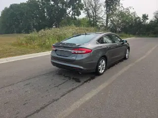 Ford Fusion 2018 SE 4dr Sedan