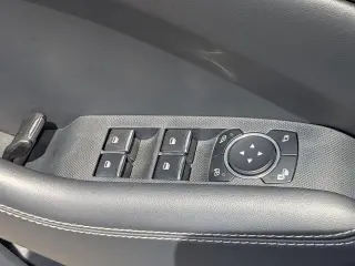 Ford Mustang Mach-E 2023 Premium 4p SUV