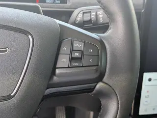 Ford Mustang Mach-E 2023 Premium 4p SUV