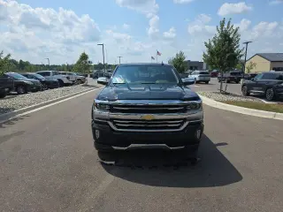 Chevrolet Silverado 1500 2017 4x4 High Country 4p Crew Cab 5.8 ft. CB
