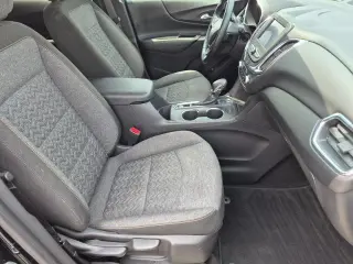 Chevrolet Equinox 2023 LT 4p SUV con 1LT