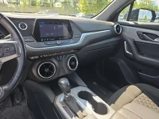 Chevrolet Blazer 2020 AWD LT 4p SUV con 2LT