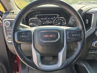 GMC Sierra 1500 2021 4x4 SLT 4p Cab Camioneta de 5.8 pies estandar