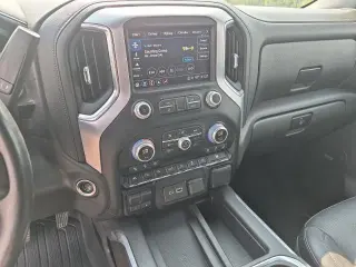 GMC Sierra 1500 2021 4x4 SLT 4p Cab Camioneta de 5.8 pies estandar
