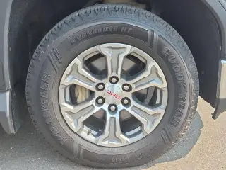 GMC Sierra 1500 2021 4x4 SLT 4p Cab Camioneta de 5.8 pies estandar