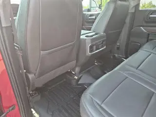 GMC Sierra 1500 2021 4x4 SLT 4p Cab Camioneta de 5.8 pies estandar
