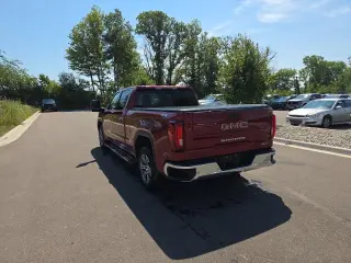 GMC Sierra 1500 2021 4x4 SLT 4p Cab Camioneta de 5.8 pies estandar
