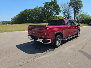 GMC Sierra 1500 2021 4x4 SLT 4p Cab Camioneta de 5.8 pies estandar