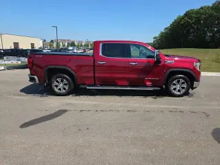 GMC Sierra 1500 2021 4x4 SLT 4p Cab Camioneta de 5.8 pies estandar