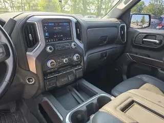 GMC Sierra 1500 2019 4x4 SLT 4p Cabina de Tripulación 5.8 ft. SB