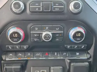 GMC Sierra 1500 2019 4x4 SLT 4p Cabina de Tripulación 5.8 ft. SB
