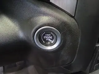 GMC Sierra 1500 2021 4x4 Denali 4 puertas Cabina Crew 5.8 pies. SB