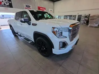 GMC Sierra 1500 2021 4x4 Denali 4 puertas Cabina Crew 5.8 pies. SB