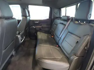 GMC Sierra 1500 2020 4x4 Denali 4 puertas Cabina Crew 5.8 pies. SB