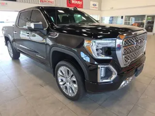 GMC Sierra 1500 2020 4x4 Denali 4 puertas Cabina Crew 5.8 pies. SB
