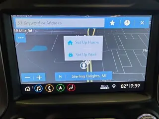 GMC Sierra 1500 2019 4x4 Denali 4 puertas Cabina doble 5.8 pies. Caja corta
