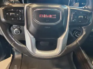 GMC Sierra 1500 2023 4x4 Elevation 4 puertas Cabina Crew 5.8 pies. SB