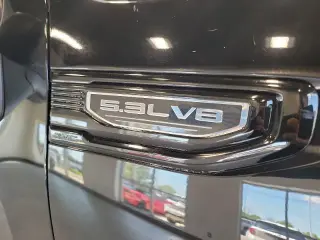 GMC Sierra 1500 2023 4x4 Elevation 4 puertas Cabina Crew 5.8 pies. SB