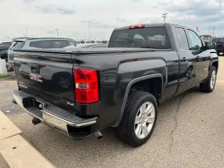 GMC Sierra 1500 2014 4x4 SLE 4 puertas Cabina doble 6.5 pies. SB